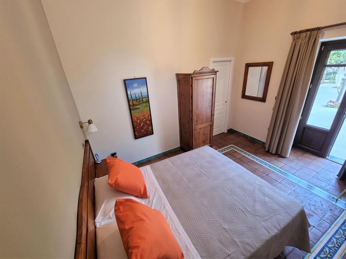 Casa Fifina Rooms Sant'Egidio del Monte Albino Extérieur photo